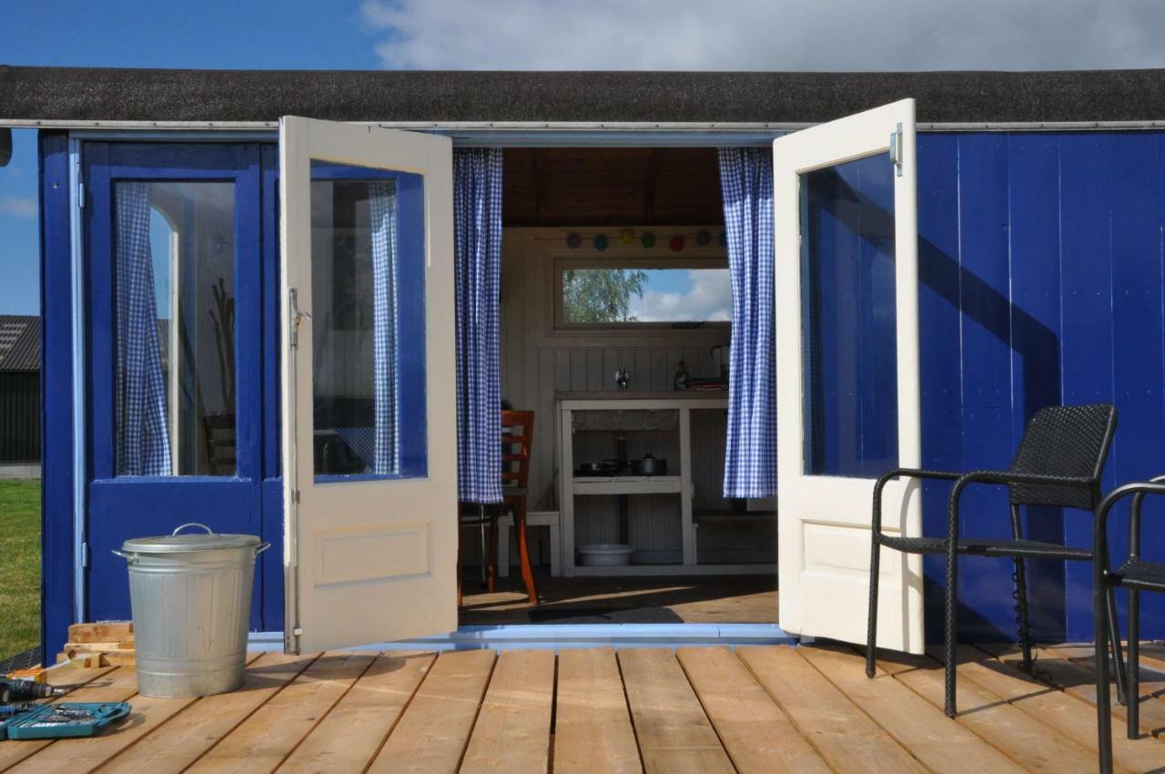Villa Sitting At The Bay Zuiderwoude Exterior foto